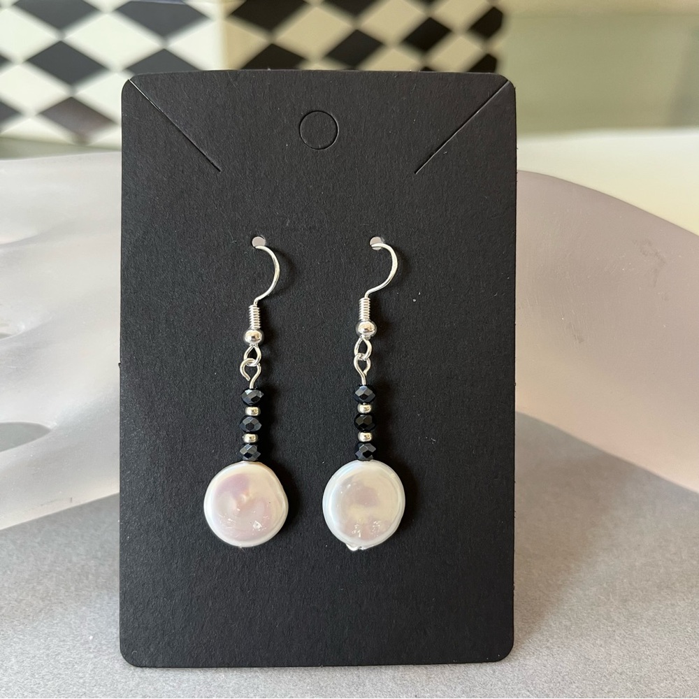 NEW Handmade Natural Coin Pearl Earrings
